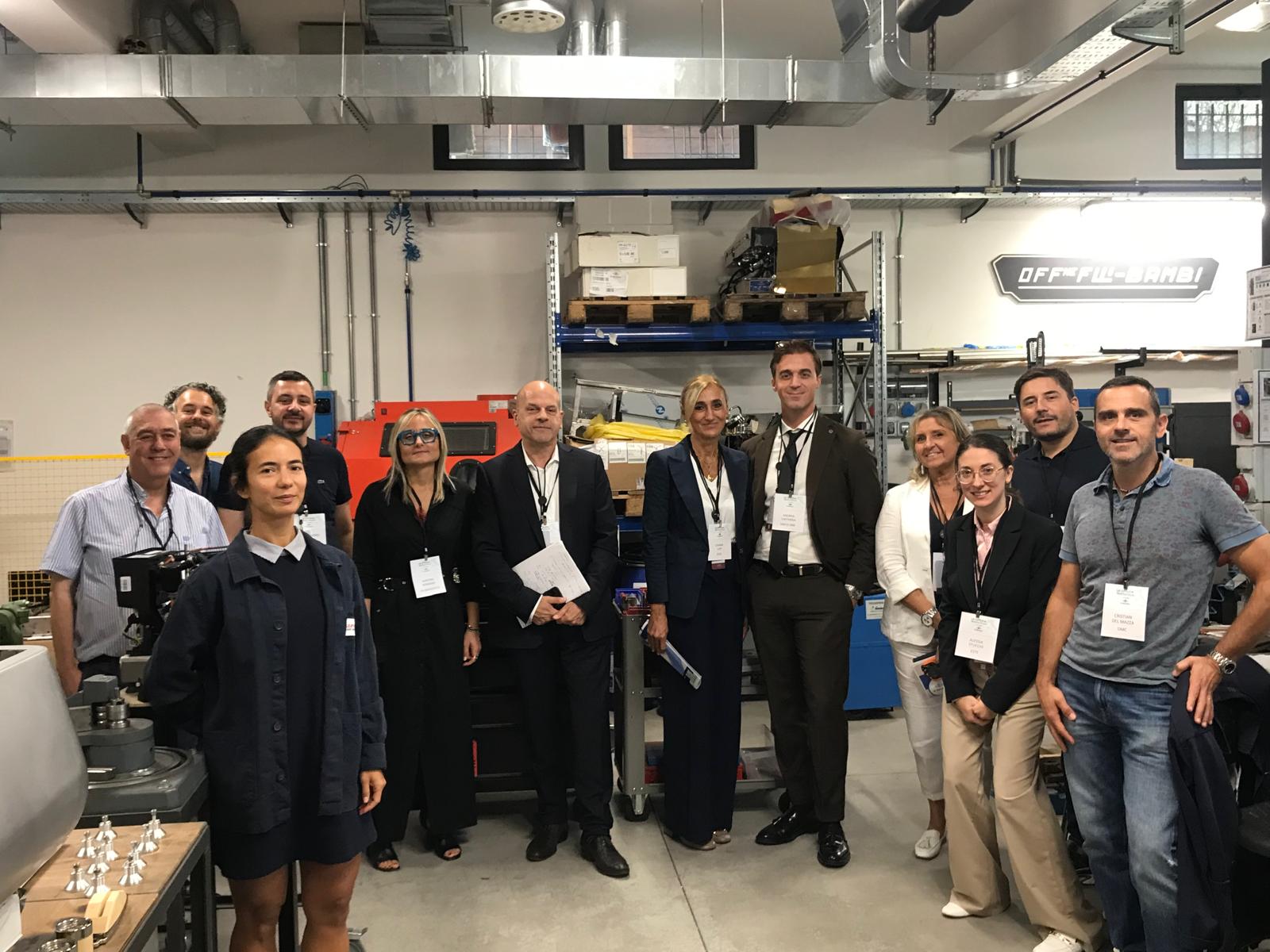 Partecipanti alla tappa de Le Officine di Fabbrica Futuro ospitata da La Marzocco