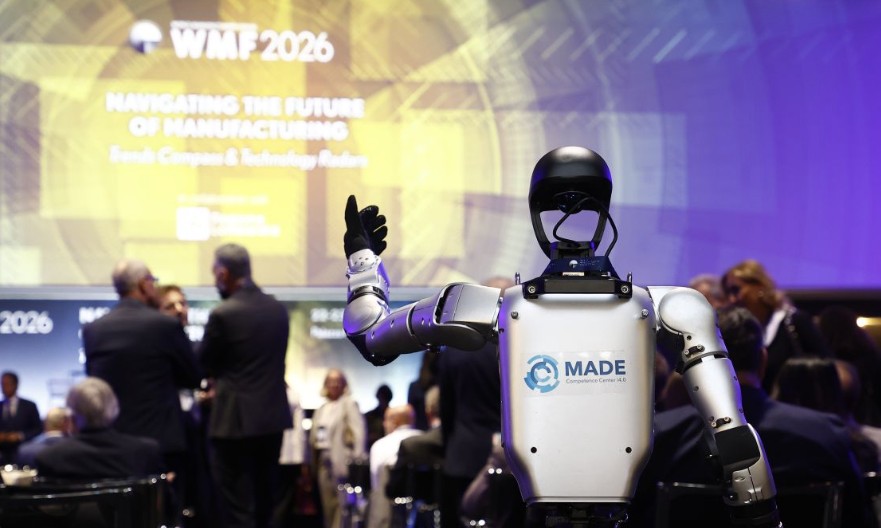 Robot umanoide di MADE Competence Center davanti al pubblico del World Manufacturing Forum 2026 a Milano